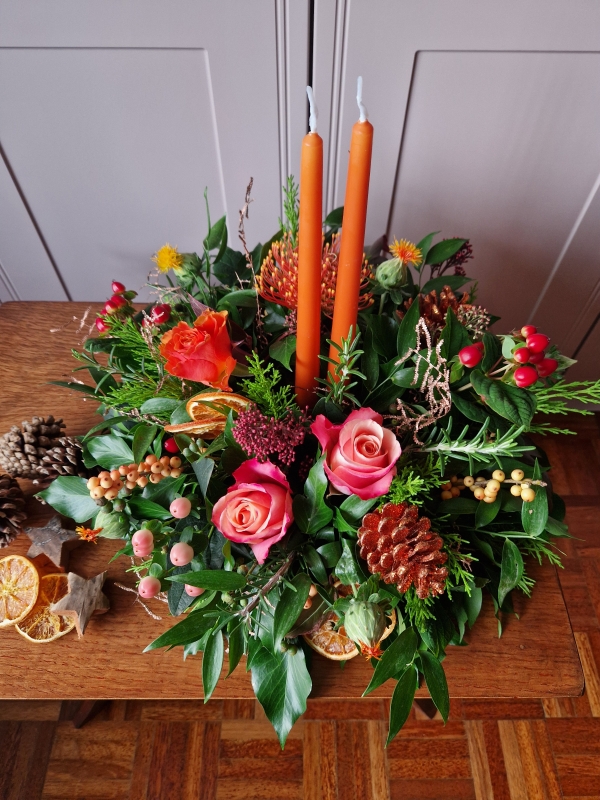 Folkington Table Arrangement