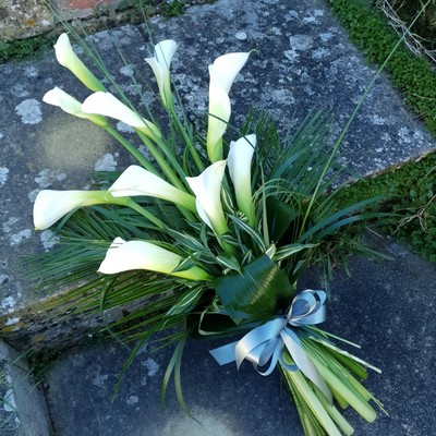 White Arum tied sheaf