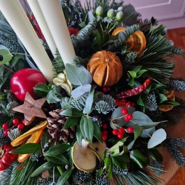 Sugar and Spice Table Arrangement