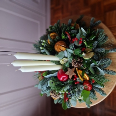 Sugar and Spice Table Arrangement